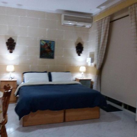 Marsalforn Studio Apartment Екстериор снимка